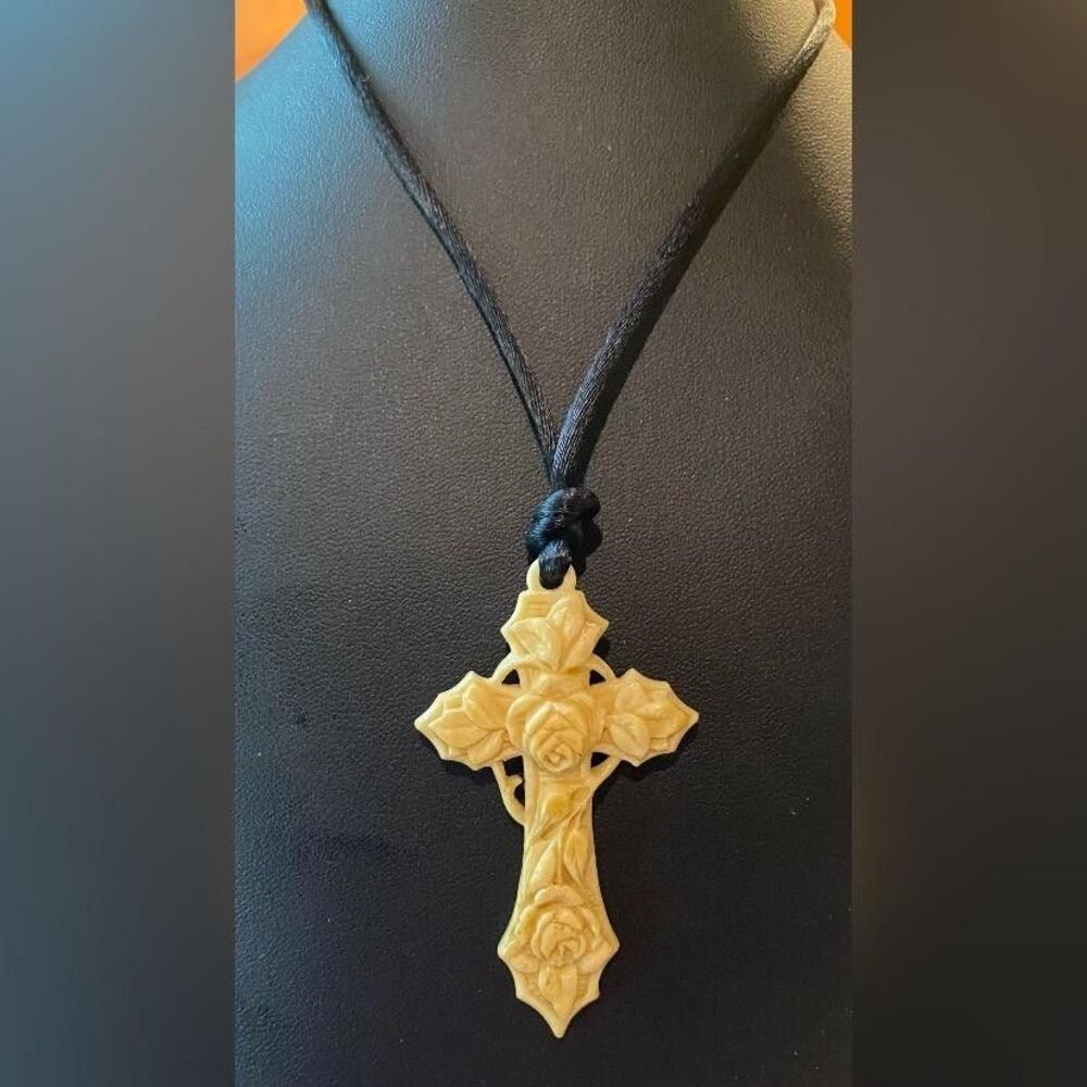 White Cross Pendant Necklace Rose Carved Cord Religious Unisex Jewelry
